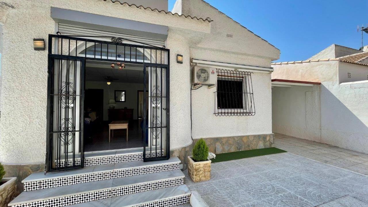Villa Playa Mil Palmeras Campoamor Eksteriør billede